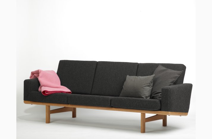 Wegner sofa 236