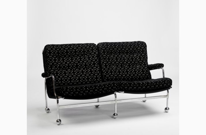Karin sofa