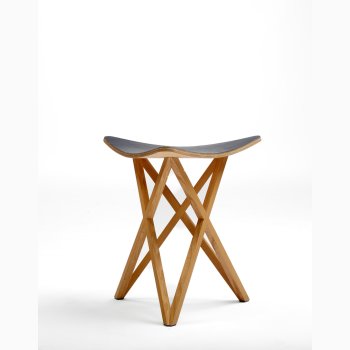 Taburet med sde skind